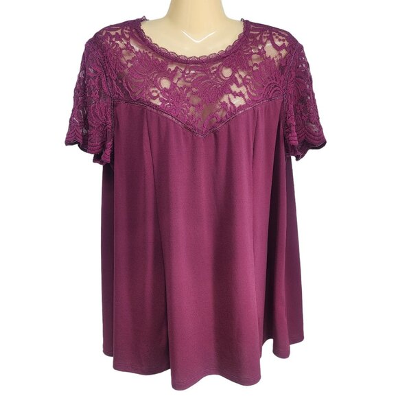 Torrid Lace Tshirt Womens Plus Size 1X 14/16 Studio Knit Lace Yoke Crew Neck Top - Picture 3 of 11